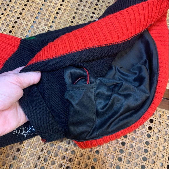 Like new light up Christmas  sweater. - Picture 12 of 12